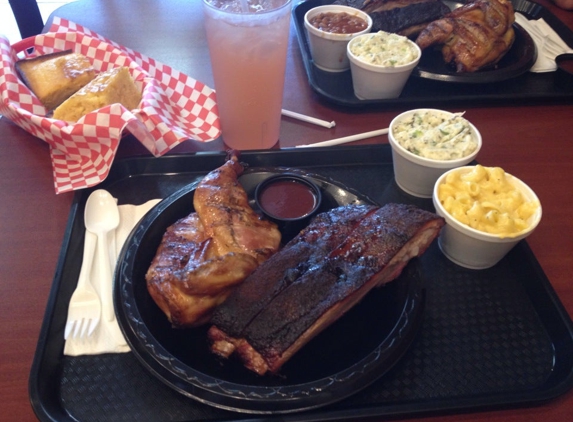 Ace's B B Q - La Habra, CA