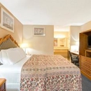 Days Inn by Wyndham McKinney - Hotels