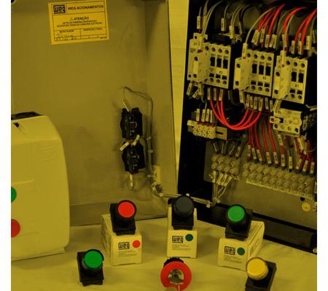 Davidson's Electrical - Parkhurst, QLD