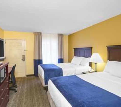 Days Inn Historic District - Charleston, SC