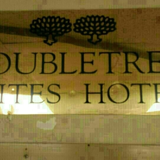 DoubleTree Suites by Hilton Hotel Phoenix - Phoenix, AZ