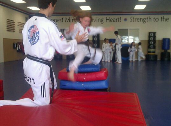 Lee's Tae Kwon DO - Foothill Ranch, CA