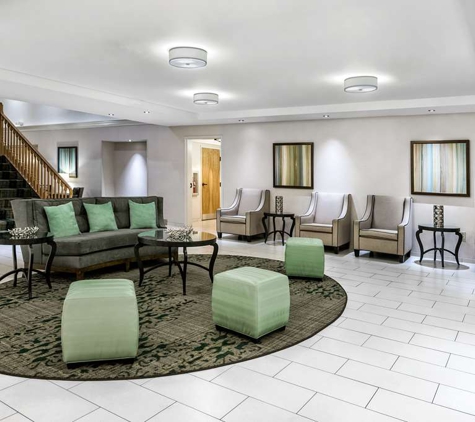 Homewood Suites by Hilton Phoenix-Metro Center - Closed - Phoenix, AZ