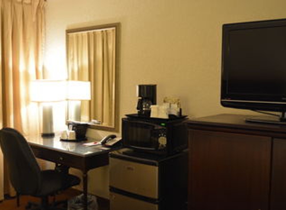 Ramada - Wichita, KS