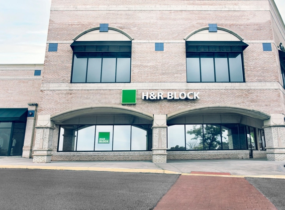 H&R Block - Chicago, IL