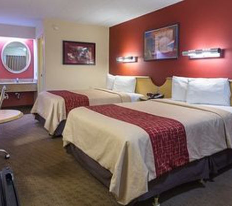 Red Roof Inn - Farmington Hills, MI