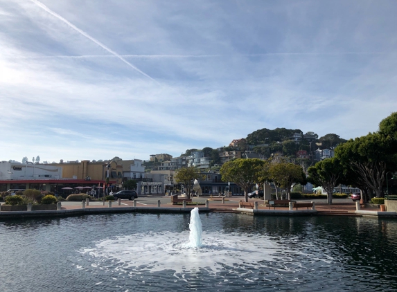 Point Tiburon Parking Lot - Belvedere Tiburon, CA