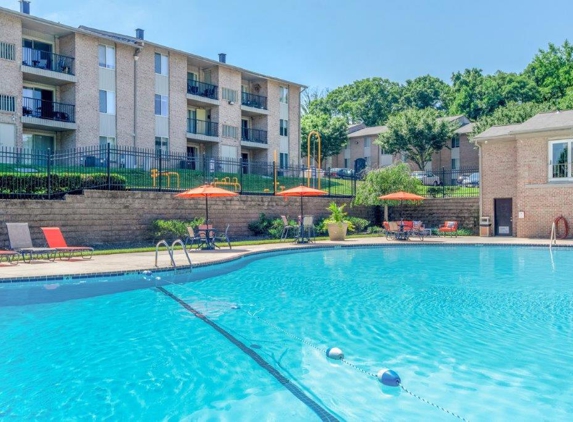 Quail Hollow Apartment Homes - Glen Burnie, MD