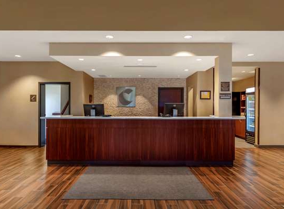 Comfort Suites - Grand Island, NE