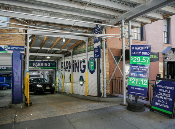 Centerpark East 38th Street Parking Garage - New York, NY