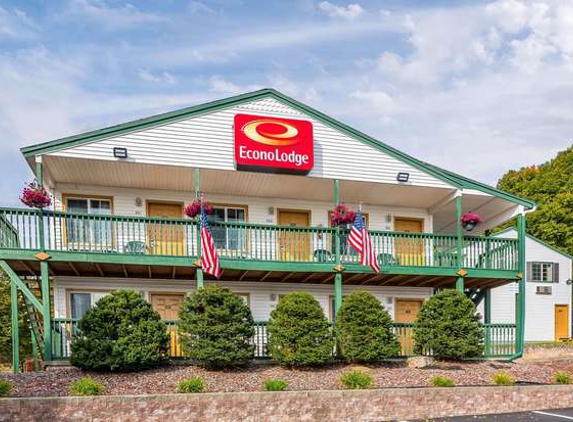 Econo Lodge - Lake George, NY