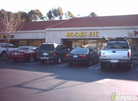 Mathom House Books - San Clemente, CA