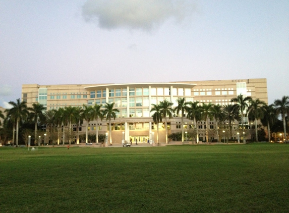 Alvin Sherman Library Research & Information Technology Center - Davie, FL