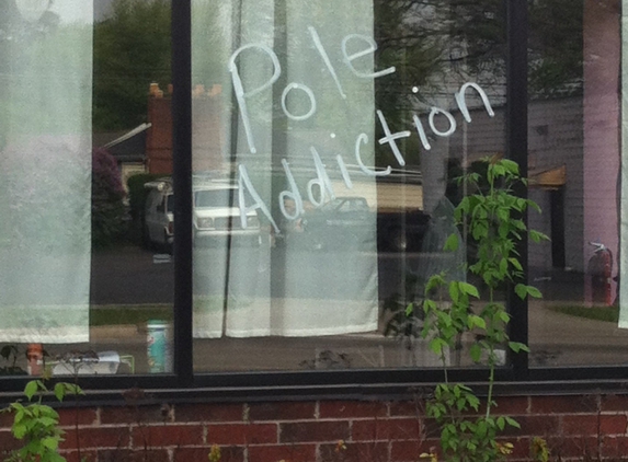 Pole Addiction Studios - Ferndale, MI