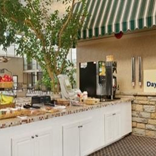 Days Inn by Wyndham Columbus Airport - Columbus, OH