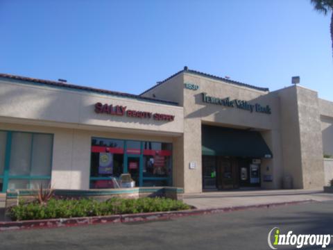 North County Plaza, A Kimco Property 1846 Marron Rd, Carlsbad, CA 92008