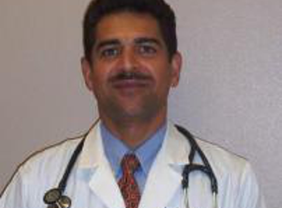 Dr. Ricardo A Adames, MD - Brownsville, TX