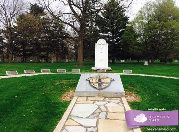 Holy Sepulchre Catholic Cemetery - Southfield, MI