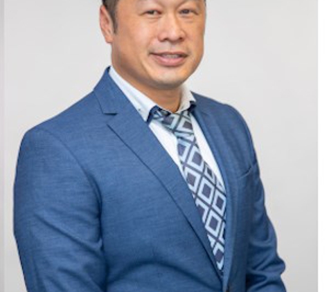 Burrell Stockbroking & Wealth Management - Spring Hill, QLD. Robert Chan - Director - Wealth Management