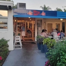 Hogfish Harry's Restaurant + Bar - Bars