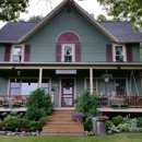 MoonShadow Bed and Breakfast - Artfully Different - Bed & Breakfast & Inns