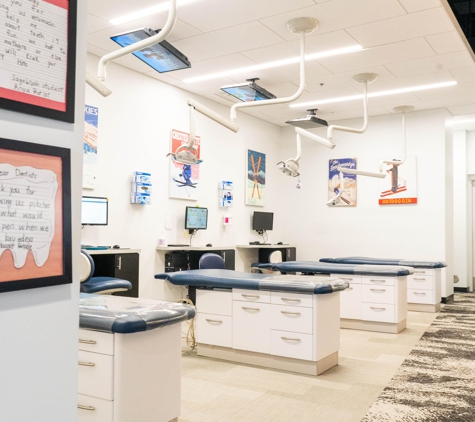 Kids Mile High Pediatric Dentistry - Thornton - Thornton, CO