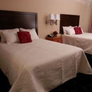 Grand View Inn & Suites - Hotels