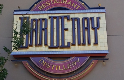 Bardenay Restaurant & Distillery