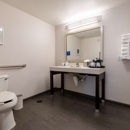 Hampton Inn & Suites Greensboro/Coliseum Area - Hotels
