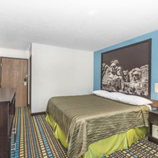 Super 8 by Wyndham North Sioux City - North Sioux City, SD