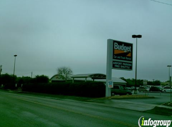 Budget Airport Parking - San Antonio, TX