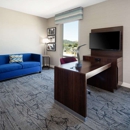 Hampton Inn & Suites Gilroy - Hotels