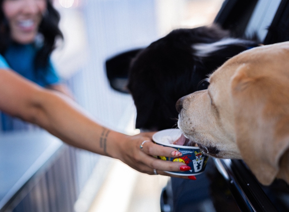 Dutch Bros Coffee - Vacaville, CA