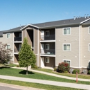 Creekside Oaks Apartments - Apartments