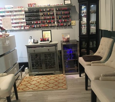 Spa Nail's II - Carmel, IN