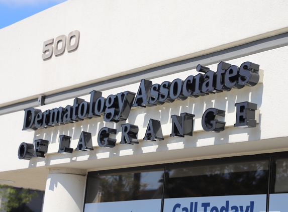 Dermatology Associates of Lagrange - Lombard, IL