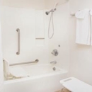 Super 8 by Wyndham Limon - Hotels