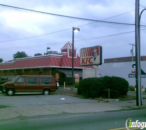 Legend's Pizza Wings & More - Baltimore, MD