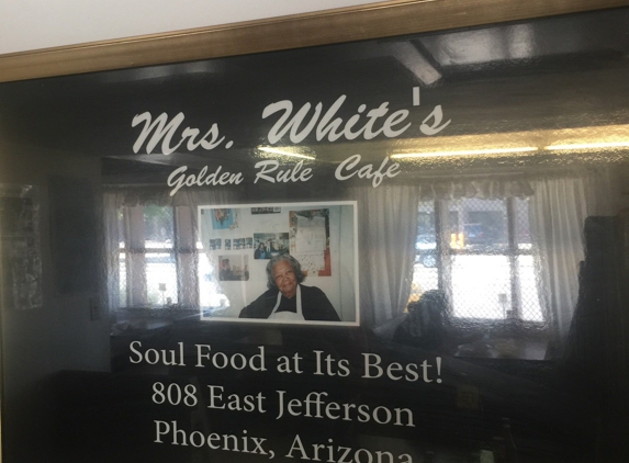 Mrs. White's Golden Rule Cafe - Phoenix, AZ