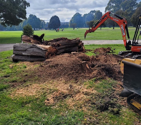 E&T Tree Services And Stump Grinding - Penguin, TAS