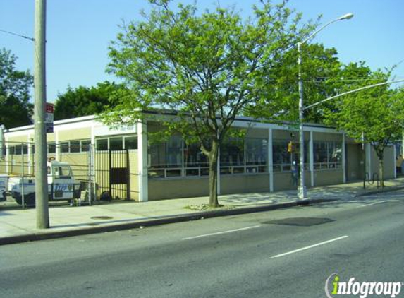 Bayside Branch Queens Library - Bayside, NY