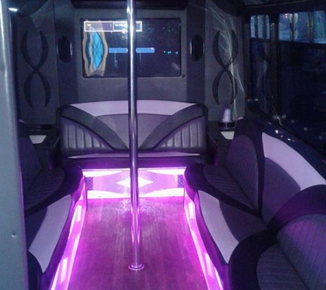 ULTRA PARTY BUS DETROIT - Detroit, MI