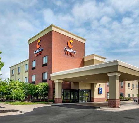 Comfort Suites Speedway-Kansas City - Kansas City, KS