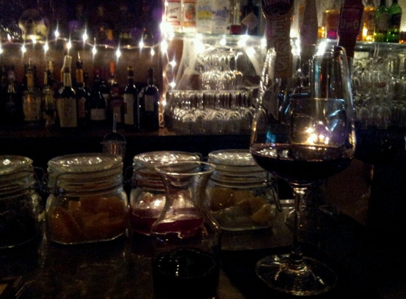 Claret Wine Bar - Sunnyside, NY