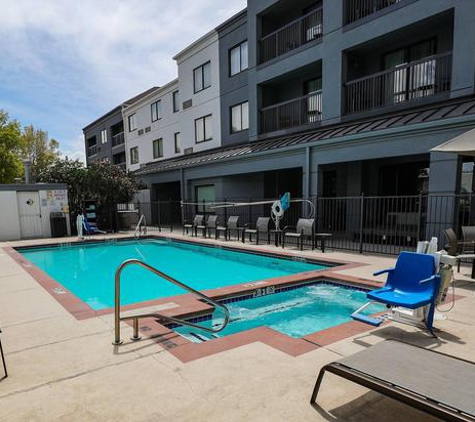 Courtyard by Marriott - El Paso, TX