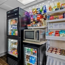 Spark by Hilton Lynchburg - Hotels