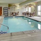 Cobblestone Hotel and Suites - Broken Bow