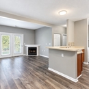 Avalon at Northbrook Apartments & Townhomes