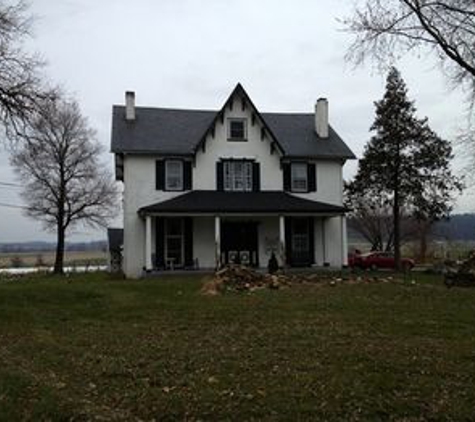 Stoltzfus Bed & Breakfast - Gap, PA