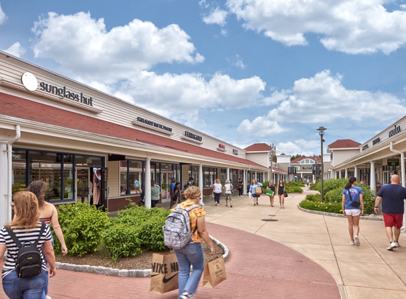 Wrentham Village Premium Outlets - Wrentham, MA